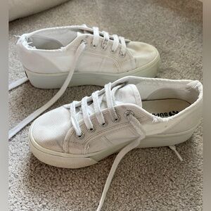 2790 Superga Platform Sneakers in white | used and worn | size 5 US women’s